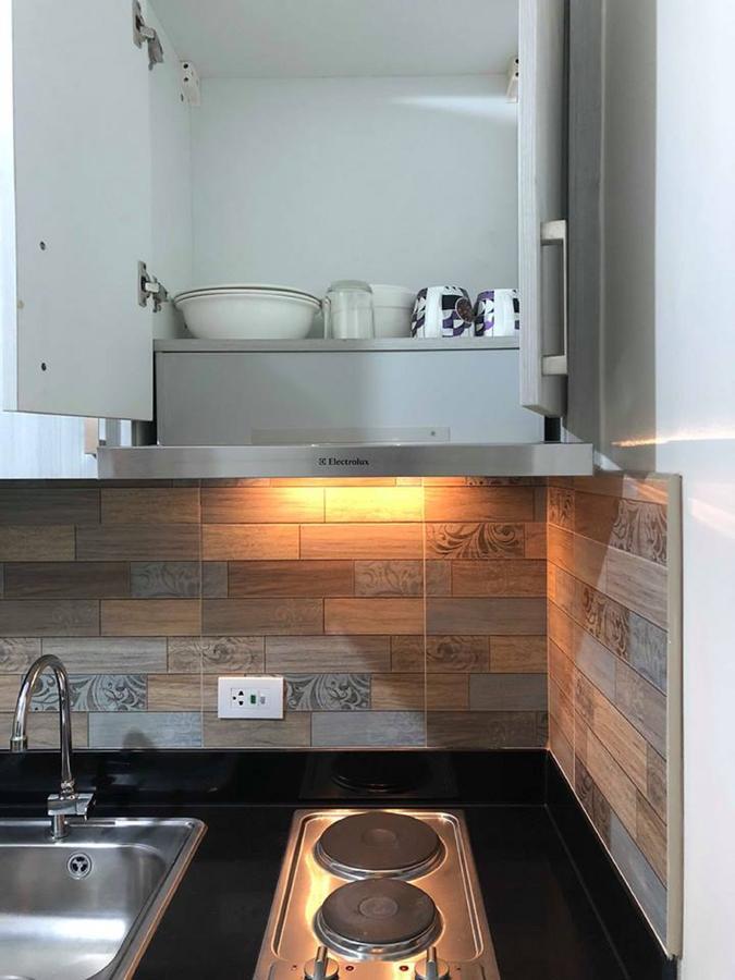 Stays At Green Residences 1 Studio Room Couples Bed With Complimentary Breakfast For 2 Manilla Buitenkant foto